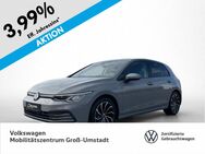 VW Golf, 1.5 TSI VIII Life, Jahr 2020 - Groß Umstadt