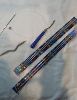 INOX Prym Stricknadeln 2 Paar Schnellstricknadeln 35 cm, 4+6 mm , 1 Zopfstricknadel, 1 Imra Flex Nadel, 1 Readicut Knüpfhaken zus. 3,- - Flensburg