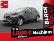 VW T-Roc, 1.0 TSI, Jahr 2023 - Greding