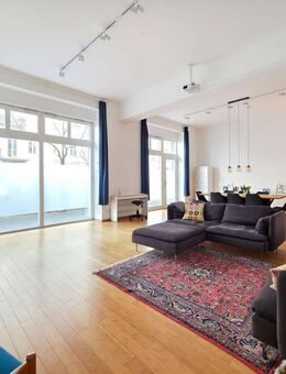 Top-modernisierte 4-5 Zimmer ETW mit Fußbodenheizung, Parkett u. Gäste-WC dicht U-Bhf. Schartzkopffstraße - Berlin