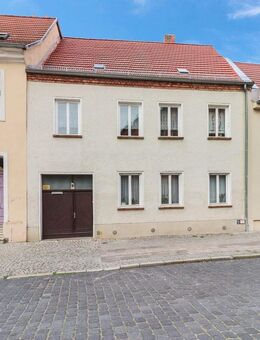 Reihenmittelhaus in zentraler Lage von Stendal - historischer Charme trifft moderne Wohnqualität - Stendal (Hansestadt)