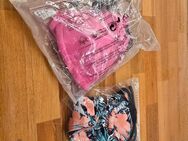 Bikinis Größe S - Ottensoos