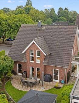 "Ihr Rückzugsort: Modernes Haus mit Solaranlage" - Solingen (Klingenstadt)