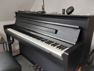 Fast neuwertiges Digitalpiano - Essen