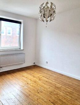 +++ HELLE 2,5 -ZIMMER WOHNUNG +++ - Itzehoe