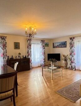 Charmante Eigentumswohnung in beliebter und zentrumsnaher Halbhöhenlage - Baden-Baden