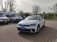 VW Polo, 1.0 TSI Life 80Ps Licht-u-Sicht, Jahr 2024 - Leipzig