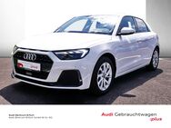 Audi A1, Sportback 25 TFSI advanced Einpaarkhilfe, Jahr 2023 - Erfurt