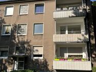 DU - Meiderich : Renovierte 3-Zimmer-Wohnung ( 1. OG ) mit Balkon in ruhiger Lage - Duisburg