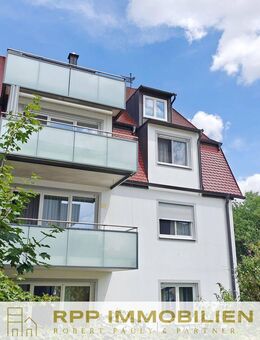 Exklusive Wohnung mit Schlossblick auf zwei Ebenen, Aufzug und hochwertiger Ausstattung - Oberschleißheim