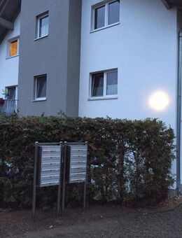 Stilvolle, gepflegte 3 Zimmer Wohnung mit Balkon in Neuenhagen bei Berlin - Neuenhagen (Berlin)