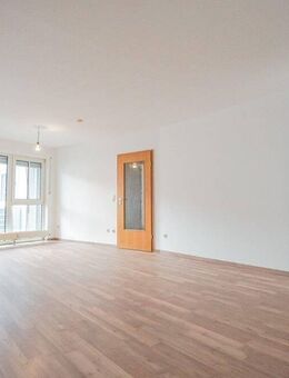 Gemütliche 3-Zi.-Wohnung mit Westbalkon in zentraler Lage - Schwabach