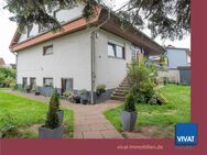Mehrfamilienhaus mit 4-5 WE. Große Eigentümerwohnung wird mit Verkauf frei. 3 Garagen. - Friedberg (Hessen)