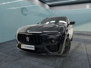 Maserati Levante, S Adaptive, Jahr 2022 - München