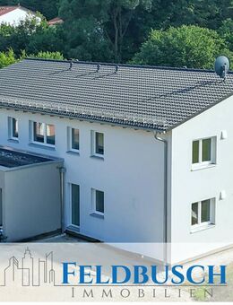 Leben am Rande des Grüns - Neubau-2-Zimmer-Erdgeschosswohnung mit Wohlfühlcharakter in unmittelbarer Nähe zum Golfplatz - Pilsach
