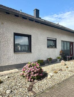 Bausendorf: EFH mit viel Potenzial und Einliegerwohnung in guter Lage - Bausendorf