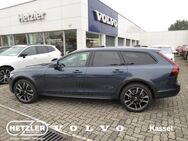 Volvo V90 Cross Country, Cross Country Ultimate AWD B4 Diesel EU6d, Jahr 2023 - Kassel