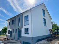Ihre Neubaudoppelhaushälfte auf sonnigem Erbbaugrundstück - Bornheim (Nordrhein-Westfalen)