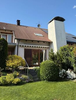 Gepflegte Doppelhaushälfte in ruhiger Wohnlage in Karlskron - Karlskron