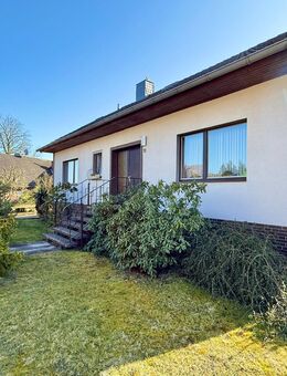 Ansprechender & großzügiger Bungalow mit schönem Garten in ruhiger Wohnlage - Uetze