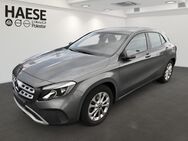 Mercedes GLA 200, , Jahr 2017 - Wiesbaden Kastel