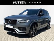 Volvo XC90, Recharge T8 AWD R-Design Plug-In Hybrid 22 Harman, Jahr 2020 - Iserlohn