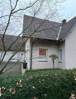 Ruhig gelegenes Einfamilienhaus mit Photovoltaikanlage und neuer Heizung - Bocholt