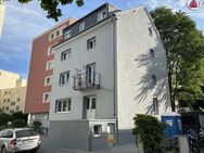 Erstbezug nach Kernsanierung - Moderne und lichtdurchflutete Wohnung in Bestlage. 2 Balkone - Frankfurt (Main)