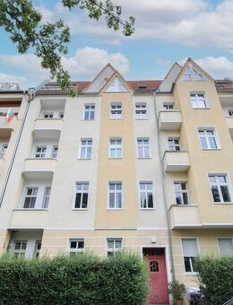 Vermietete 5-Zimmer-ETW mit Balkon und Gartenblick - zentral, natur- und wassernah - Berlin