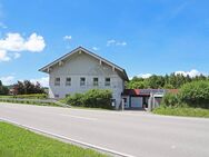 Wohnhaus mit zwei Wohneinheiten auf sehr großzügigem Grundstück in Siegsdorf - Siegsdorf