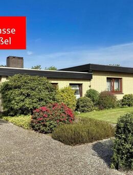 Großzügiges Wohnen in TOP-Lage - mit Einliegerwohnung & Garten - Zeven