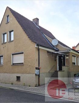 Viel Platz auf kompaktem Grundstück: Haus mit Hof und Nebengebäude zum Gestalten und Entfalten - Tiefenort