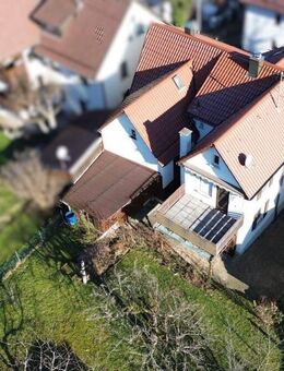 Großes Haus mit tollem Garten und viel Potential für handwerklich Begabte - Pfullingen