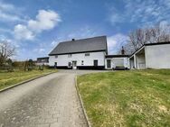 Charmantes Bauernhaus mit drei Wohneinheiten und großzügigem Grundstück in Breckerfeld - Breckerfeld (Hansestadt)