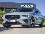 Volvo V60, B4 B Ultimate Dark Massagesitze, Jahr 2023 - Lauingen (Donau)