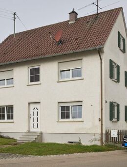 Einfamilienhaus mit Potenzial - Waldstetten (Bayern)