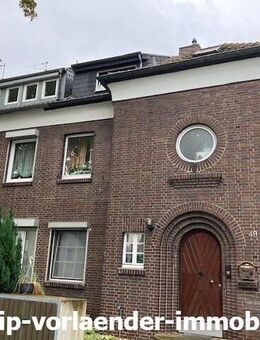 40474 Düsseldorf-Lohhausen VIP-1469 Einfamilien-Reihenendhaus mit 2 Wohneinheiten! Für Berufspendler durch die gute Bahnanbindung - Düsseldorf