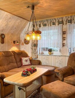 Großzügiges Zuhause mit Entwicklungspotenzial - ideal für Mehrgenerationen & Investoren - Schwenningen (Bayern)