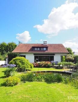 Wohnen im Grünen: Einfamilienhaus mit parkähnlichem Grundstück in den Gartenreihen - Saarlouis
