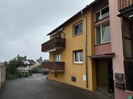 Haus mit 3 Wohnungen als Mehrfamilienhaus in Roth - Roth (Bayern)