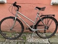 28er Fahrrad mit 21 Gänge von Peugeot - Berlin Neukölln