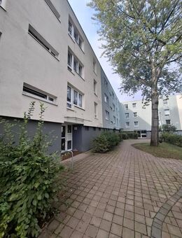 Charmante 3-Zimmer-Wohnung mit Balkon in Garbsen zu sofort ! - Garbsen