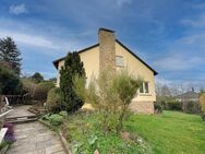 Wurzeln schlagen in ruhiger Lage - Einfamilienhaus mit großzügigem Garten und Ausblick - Veitsbronn
