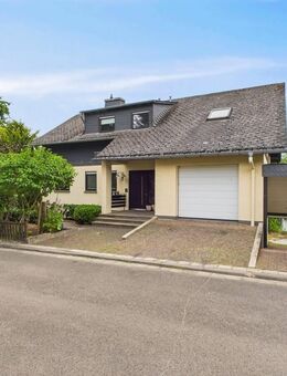 Gepflegtes EFH mit tollem Garten und Einliegerwohnung in ruhiger Wohnlage von Kümbdchen bei Simmern. - Kümbdchen