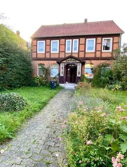 *** PROVISIONSFREI *** Charmantes Altbaujuwel im Herzen von Bennigsen - Springe