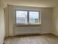 Sanierte 2-Zimmer-Wohnung mit Balkon - Schwalbach (Taunus)