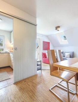 Moderne 4-Zimmer-Wohnung mit Südwest-Balkon in begehrter Lage von Sindelfingen - Sindelfingen