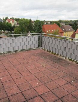 * mit Dachterrasse * 4 Zimmer Eigentumswohnung in gefragter Wohnlage von Werdau zu verkaufen!! - Werdau