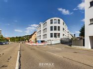 Exklusives Stadthaus Leonberg: 3 Zimmer mit überdachter Loggia - Leonberg (Baden-Württemberg)