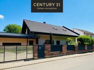 Freistehendes, modernisiertes Ein-/Zweifamilienhaus mit flexibler Nutzung - Osthofen
